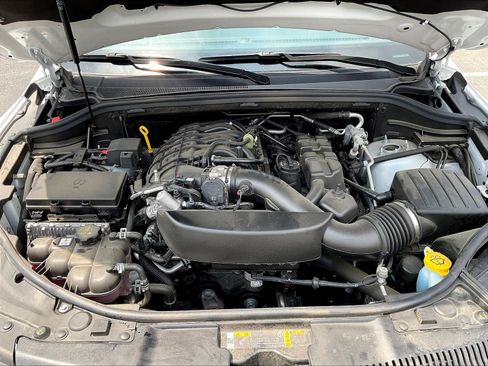 Used 2025 Dodge Durango GT AWD/4WD image 29