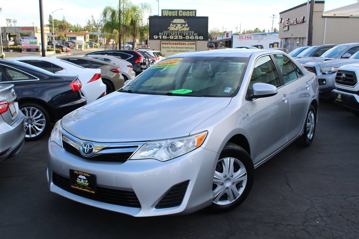 Used 2014 Toyota Camry LE FWD image 36