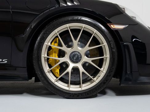 Used 2018 Porsche 911 GT2 RS image 18