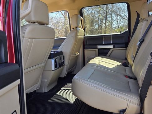 Used 2021 Ford F250 Lariat w/ Lariat Ultimate Package image 5