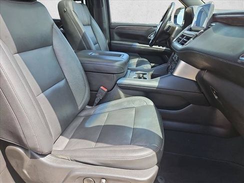 Used 2021 Chevrolet Tahoe LT w/ LT Signature Plus Package RWD image 23