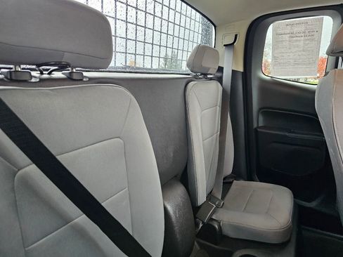 Used 2016 Chevrolet Colorado W/T w/ WT Convenience Package image 18