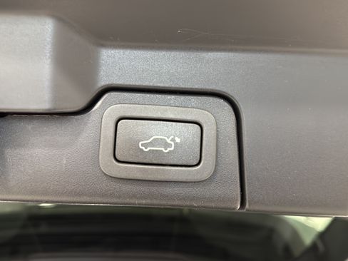 Used 2015 Land Rover Range Rover Evoque Pure Plus AWD/4WD image 11