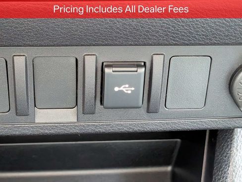 Certified 2021 Toyota Tacoma SR AWD/4WD image 25