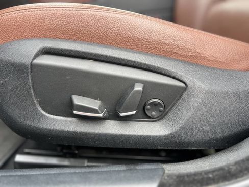 Used 2015 BMW 528i xDrive Sedan image 11