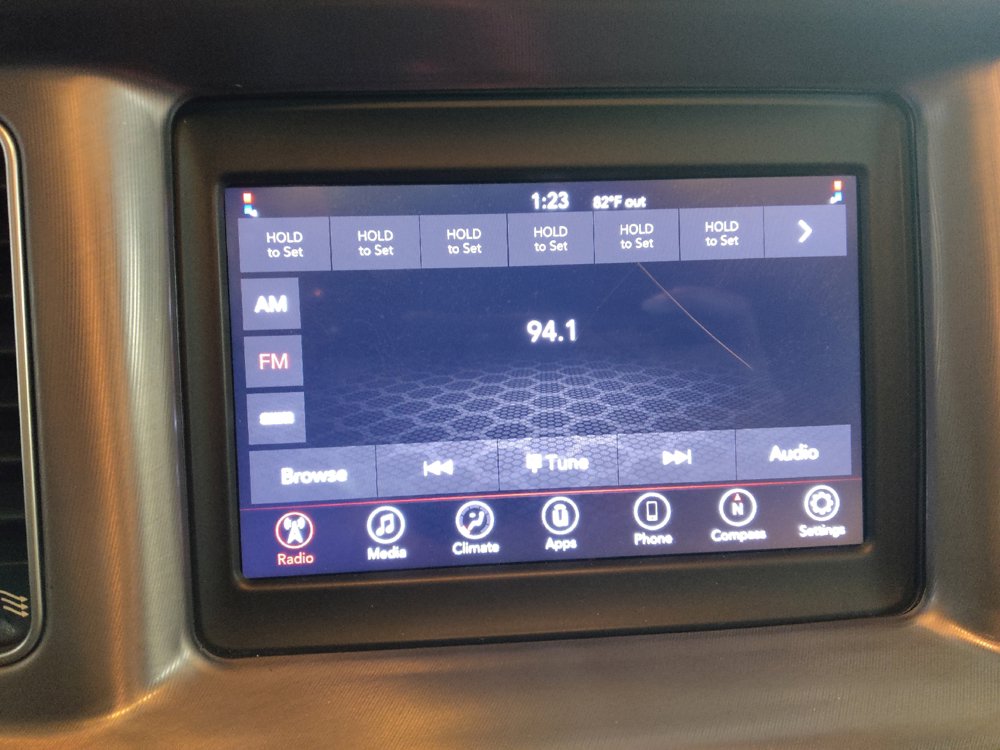 Used 2019 Dodge Charger SXT RWD image 25