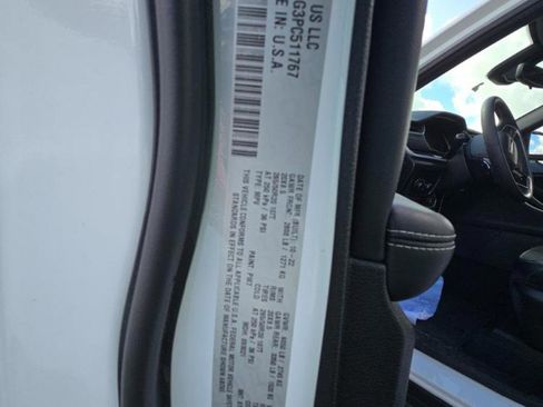 Used 2023 Jeep Grand Cherokee Altitude RWD image 18