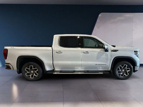 New 2026 GMC Sierra 1500 SLT w/ SLT Premium Plus Package image 8