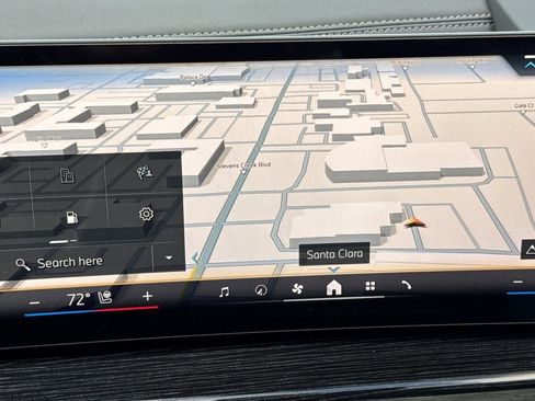 New 2026 BMW X6 xDrive40i w/ Executive Package image 22