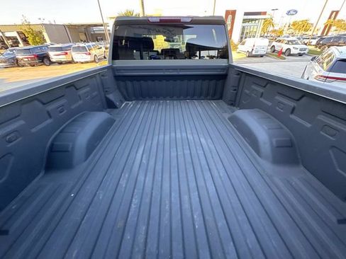 Used 2024 Chevrolet Silverado 2500 Custom w/ Custom Value Package image 10