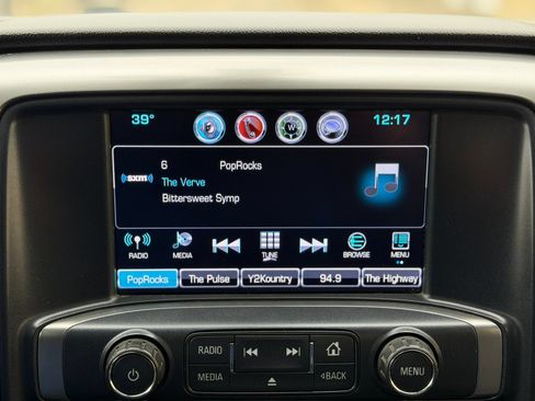 Used 2017 Chevrolet Silverado 1500 LT w/ All Star Edition AWD/4WD image 28