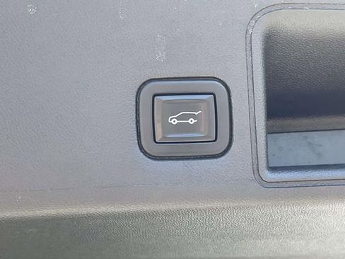 Used 2021 GMC Terrain SLT w/ Infotainment Package II image 10