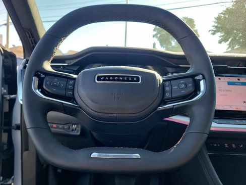 Used 2024 Jeep Wagoneer Launch Edition w/ Trailer Tow Group AWD/4WD image 24