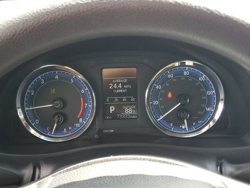 Used 2017 Toyota Corolla LE FWD image 20