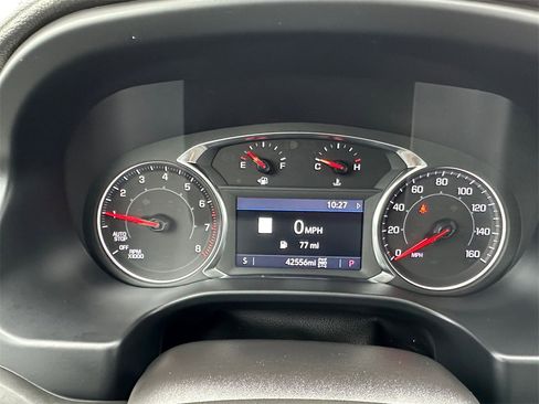 Used 2023 GMC Acadia SLT w/ Preferred Package image 13