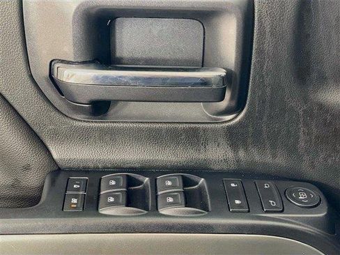 Used 2018 Chevrolet Silverado 1500 LT AWD/4WD image 20