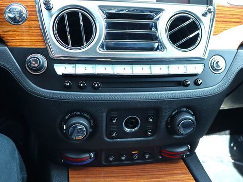 Used 2011 Rolls-Royce Ghost RWD image 49