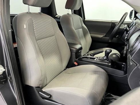 Used 2021 Toyota Tacoma SR image 10