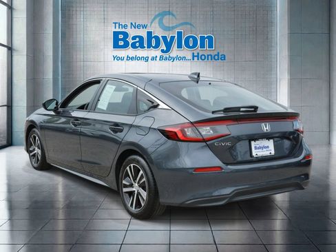 Used 2024 Honda Civic LX image 3