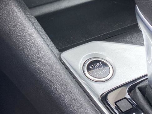 Used 2025 Nissan Altima 2.5 SV FWD image 12
