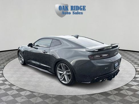 Used 2016 Chevrolet Camaro SS RWD image 7
