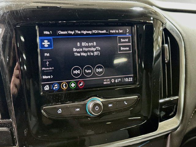 Used 2020 Chevrolet Traverse LT w/ LPO, Blackout Package FWD image 15