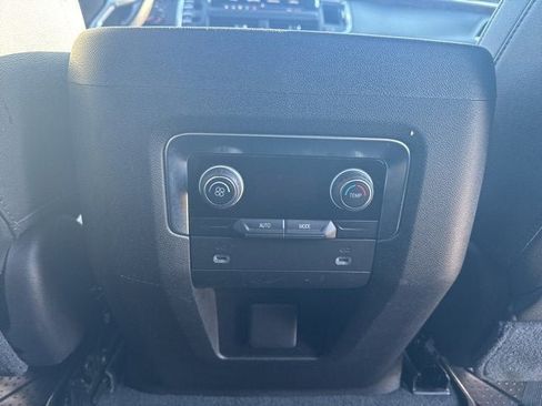 Used 2021 Chevrolet Tahoe LT image 15