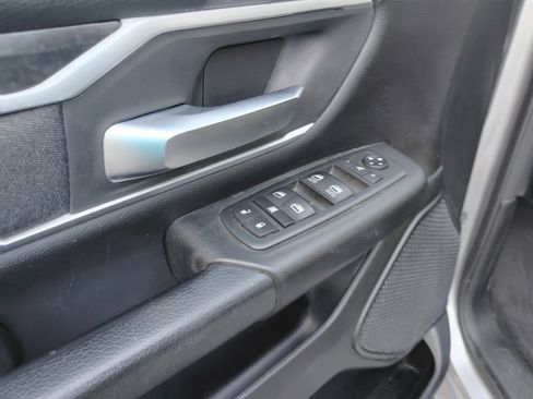 Used 2020 RAM 1500 Big Horn image 9