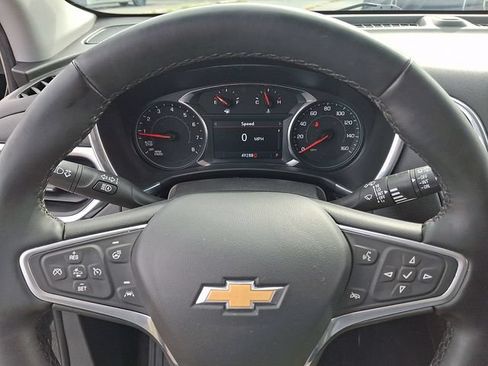 Certified 2023 Chevrolet Equinox LT FWD image 19