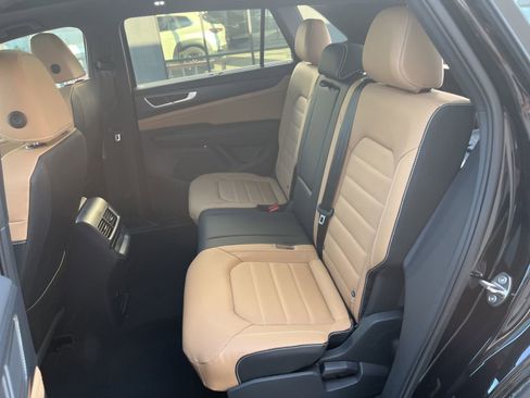 New 2026 Volkswagen Atlas Cross Sport SEL R-Line AWD/4WD image 24