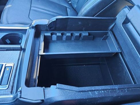 Used 2019 Ford Expedition Max Limited image 30