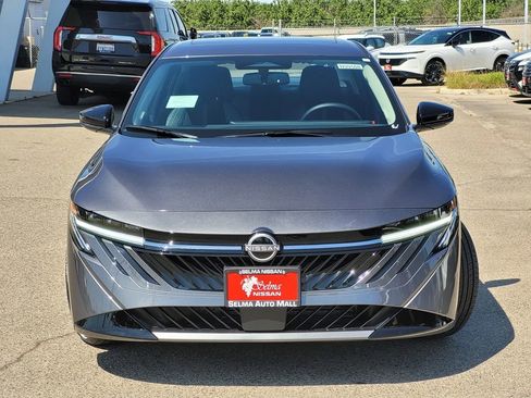 New 2026 Nissan Sentra SV w/ SV Convenience Package FWD image 2