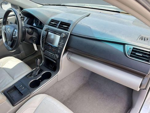 Used 2016 Toyota Camry XLE FWD image 23