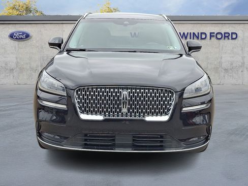Used 2021 Lincoln Corsair AWD image 2