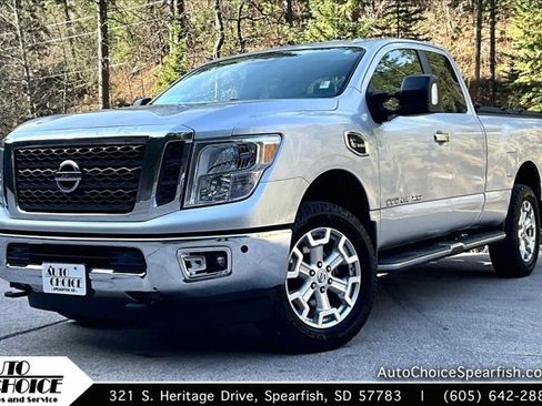 Used 2017 Nissan Titan SV AWD/4WD image 1