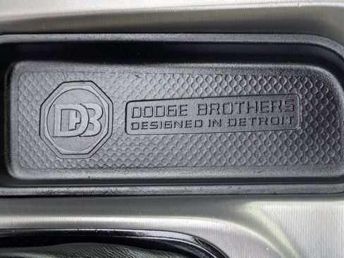 Used 2023 Dodge Charger SXT w/ Blacktop Package RWD image 23