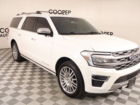Used 2024 Ford Expedition Max Platinum AWD/4WD image 1
