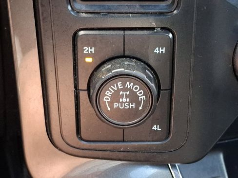 Used 2022 Ford F150 XLT w/ Equipment Group 302A High image 26