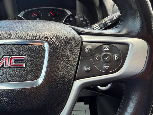 Certified 2019 GMC Terrain SLT w/ Preferred Package AWD/4WD image 6