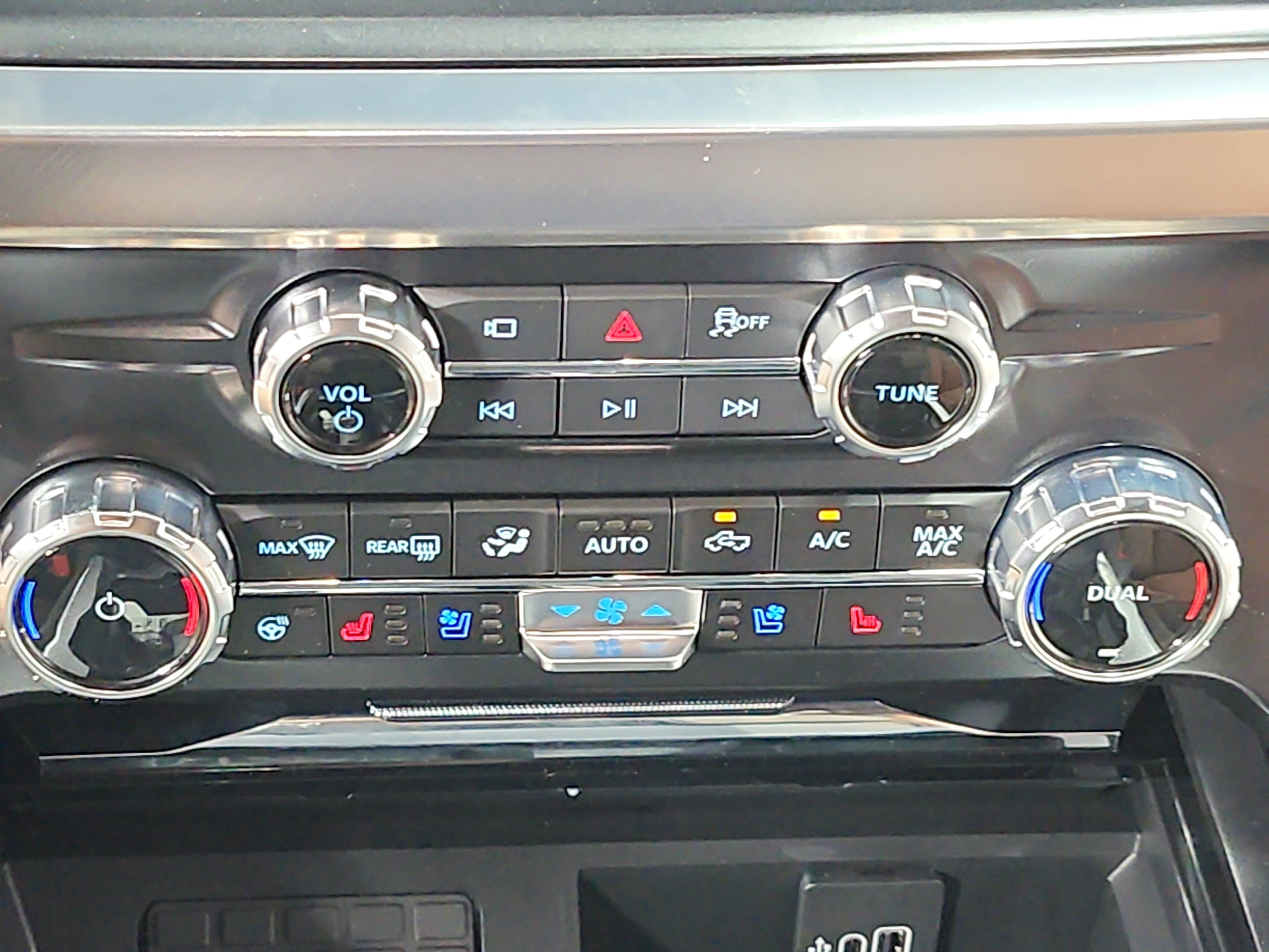 New 2026 Ford F250 King Ranch w/ Tremor Off-Road Package AWD/4WD image 36