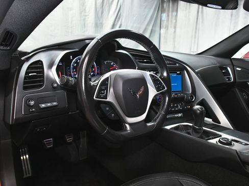 Used 2018 Chevrolet Corvette Grand Sport RWD image 19