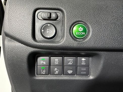 Certified 2022 Honda Ridgeline Black Edition image 15