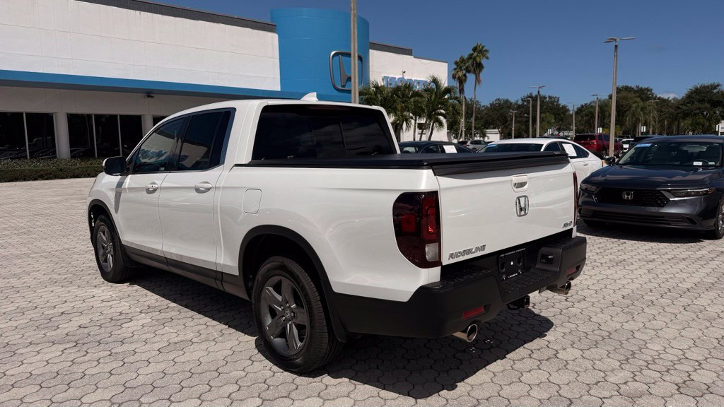 Certified 2022 Honda Ridgeline RTL image 10