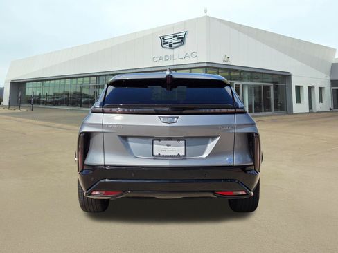Used 2024 Cadillac Lyriq Sport RWD image 5