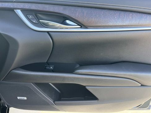 Used 2019 Cadillac XTS Luxury FWD image 24