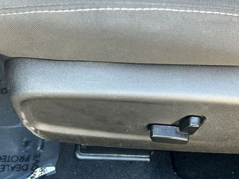 Certified 2023 Dodge Charger GT image 17