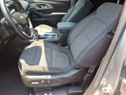 Certified 2023 Chevrolet Traverse LT AWD/4WD image 15