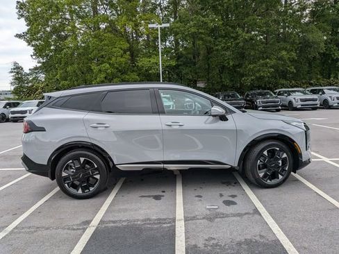 New 2026 Kia Sportage SX FWD image 2