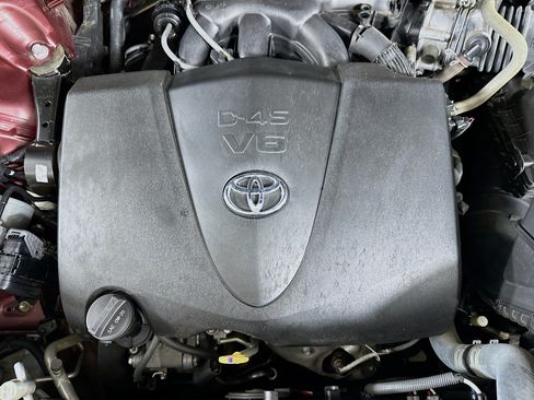 Used 2018 Toyota Highlander XLE FWD image 35