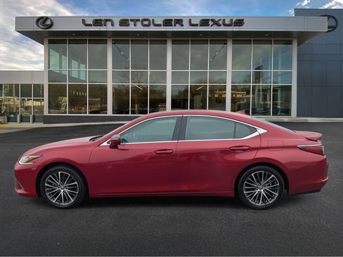 Certified 2023 Lexus ES 350 w/ Premium Package image 6